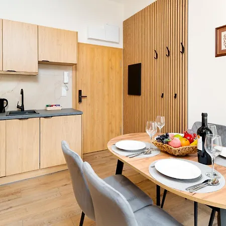 Good Time- Mariental - Centrum