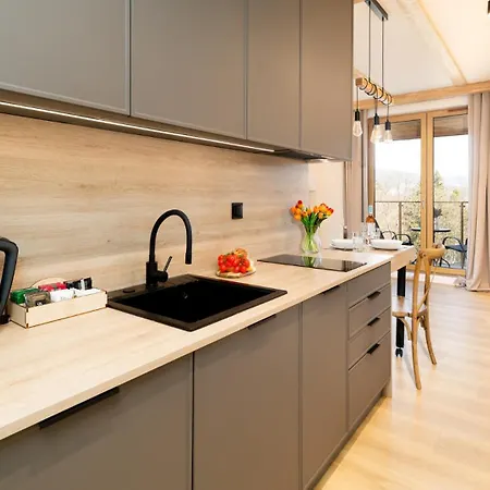 Good Time- Mariental - Centrum 스클라르스카포렘바