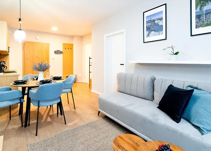 Good Time- Mariental - Centrum 스클라르스카포렘바