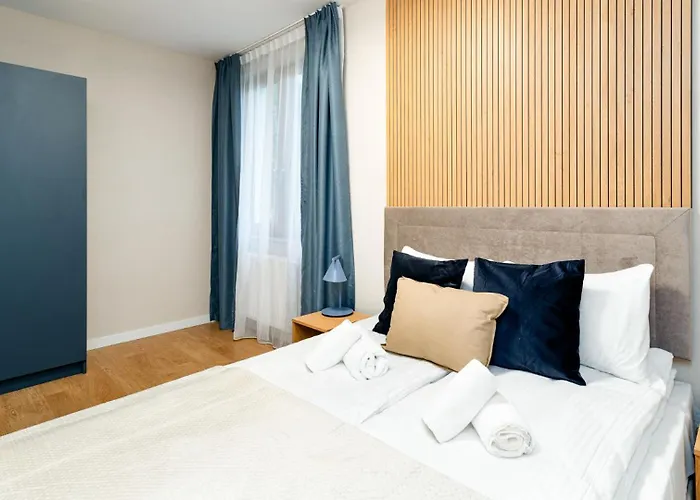 Good Time- Mariental - Centrum * 스클라르스카포렘바