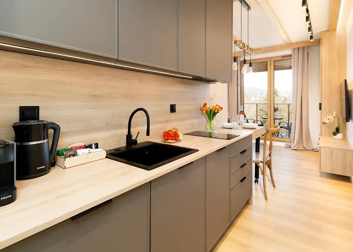 Good Time- Mariental - Centrum 스클라르스카포렘바